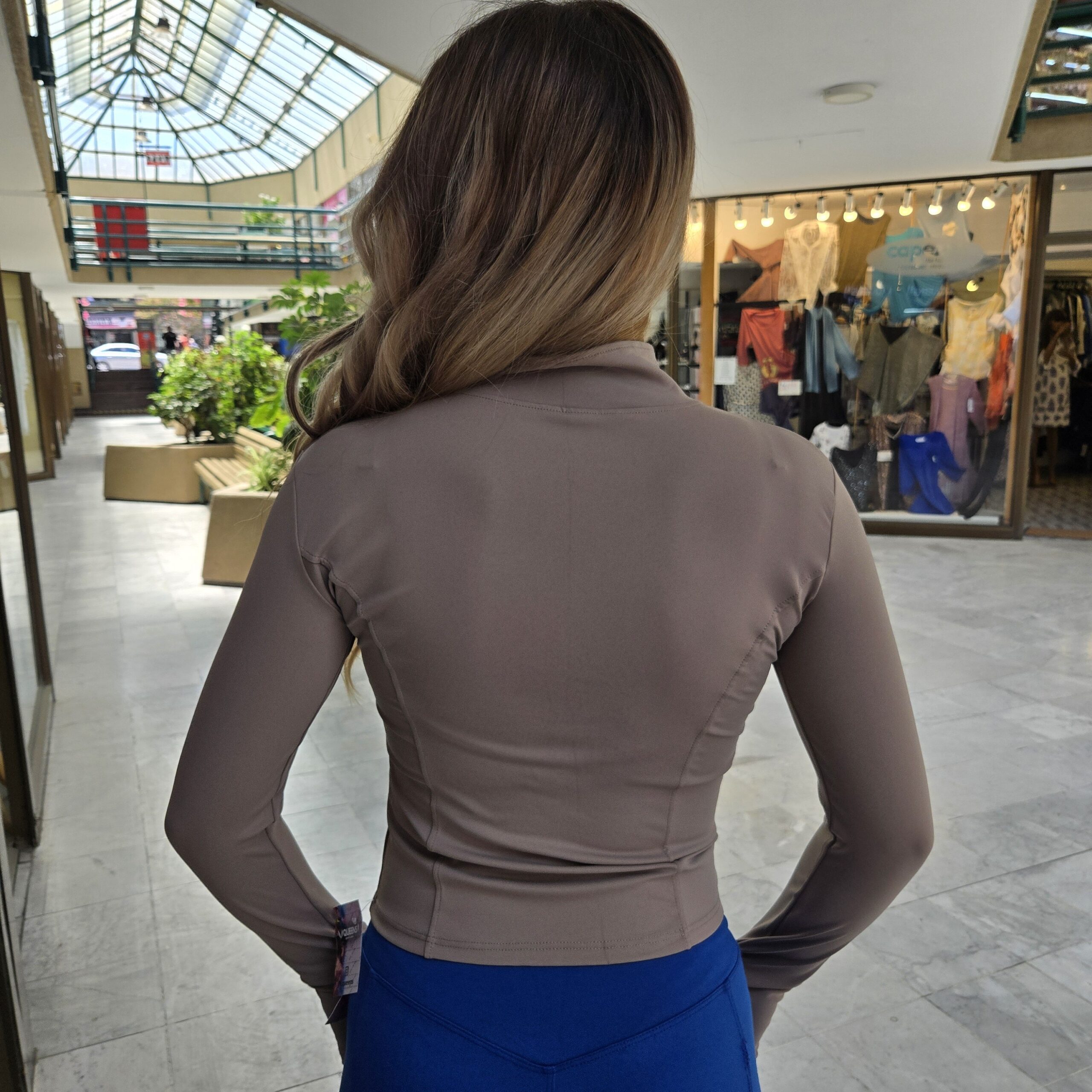 Polerón Liso/ Yoga style - Imagen 3